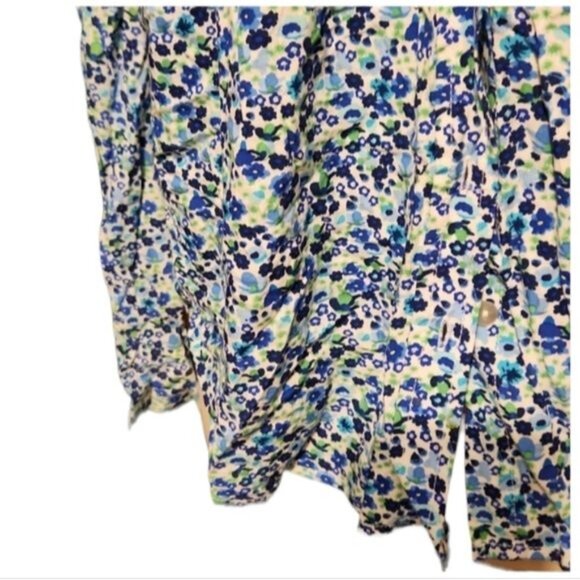 Jane & Delancy Small Flowy Flower Button Up Business Casual Shirt - Picture 3 of 4